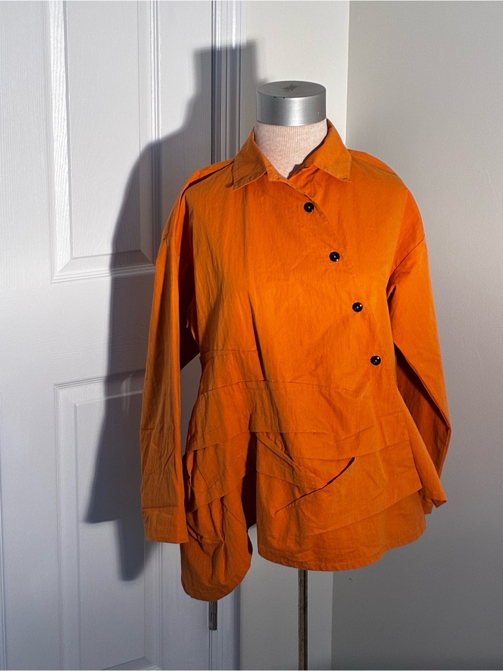 Xiao Women's Orange Asymmetric Button Trench Coat